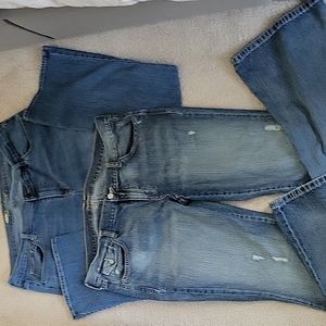 2 Pairs of Old Navy Jeans